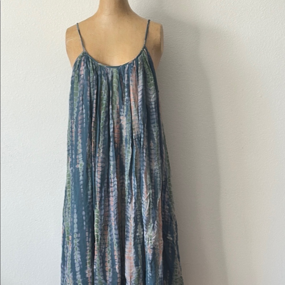 Nicholas K sz XS viscose thin strap blue green pink maxi dress great condition